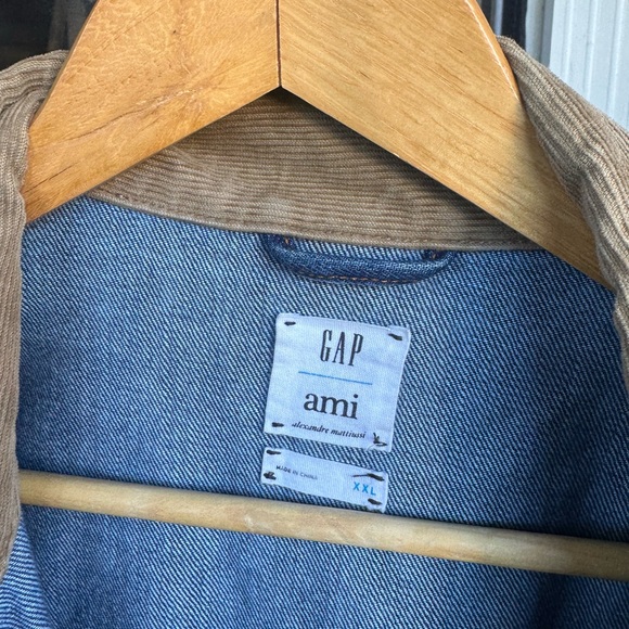 Gap X Ami Alexandre Mattiussi (Ami Paris) - Picture 2 of 5